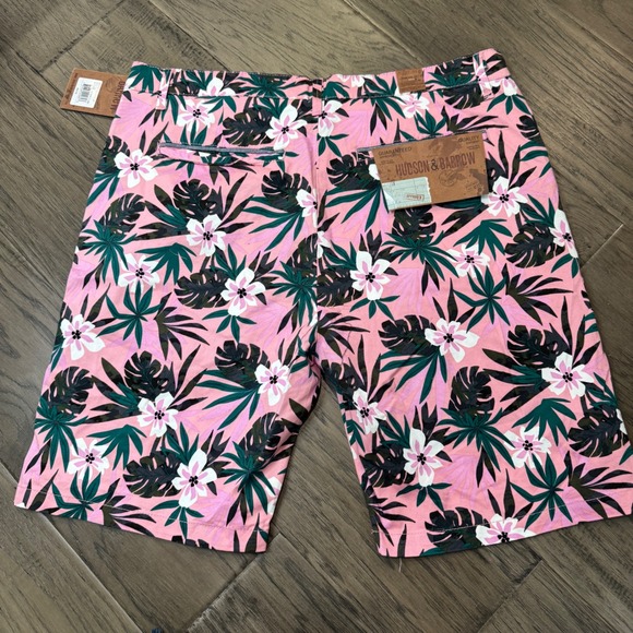 Hudson & Barrow Floral Shorts Pink Tropical Casual Size 36 NWT - Picture 9 of 10